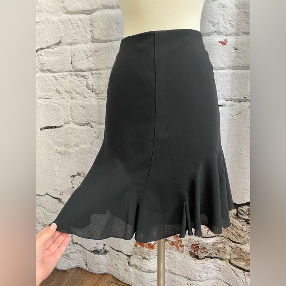 AKRIS Light Black Wool Aline Flutter Skirt - Picture 5 of 11